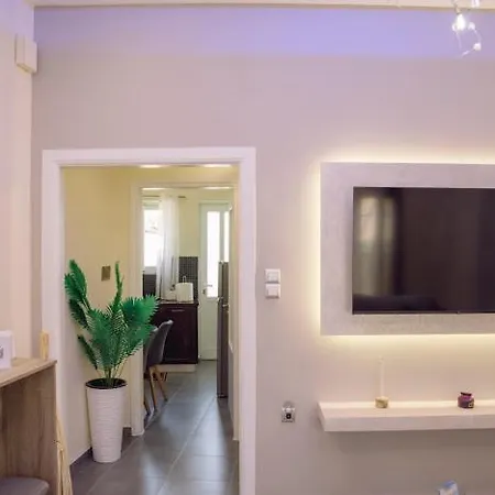 Chania Charming Nest شقة خانيا